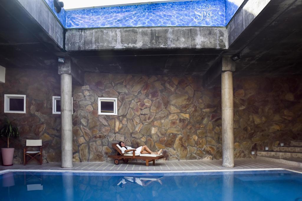 Howard Johnson Ramallo Bagian luar foto