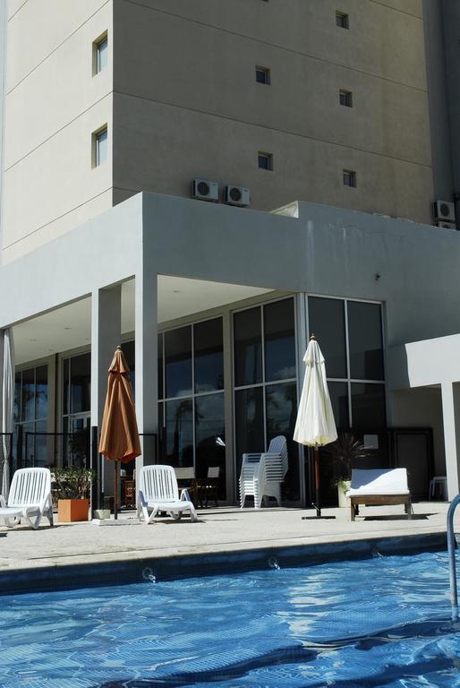 Howard Johnson Ramallo Bagian luar foto